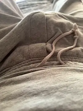 22TT2295 online show from 4, 3, 2025