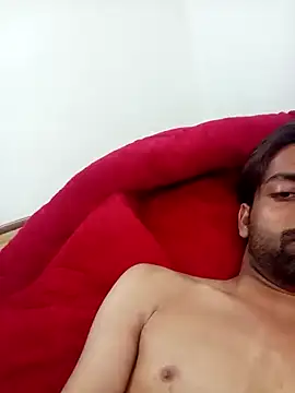 Snapshot of playboyz77 chatting on 7, 3, 2025 playboyz77 online show from 7, 3, 2025