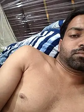 Snapshot of playboyz77 chatting on 26, 3, 2026 playboyz77 online show from 26, 3, 2026