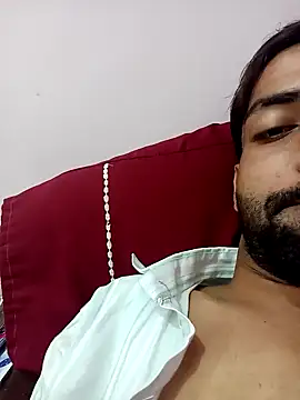 Snapshot of playboyz77 chatting on 8, 1, 2025 playboyz77 online show from 8, 1, 2025