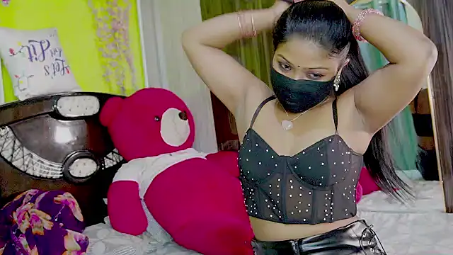 sexyhoney27 online show from 8, 4, 2026