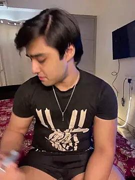 sunny49477 online show from 11, 4, 2026