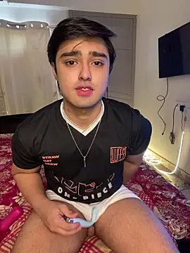 sunny49477 online show from 13, 4, 2026