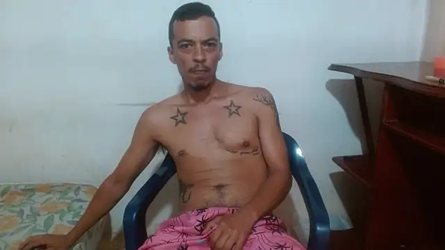 Snapshot of REAL_MEN_ALEXANDER chatting on 23, 12, 2024 REAL MEN ALEXANDER online show from 23, 12, 2024