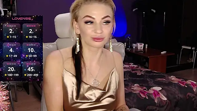  britney white  online show from 23, 1, 2025