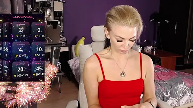  britney white  online show from 16, 2, 2025