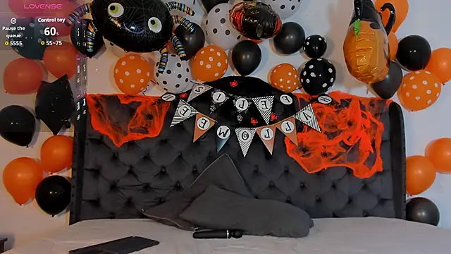 two milkyway online show from 15, 10, 2025