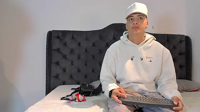 two milkyway online show from 26, 11, 2025