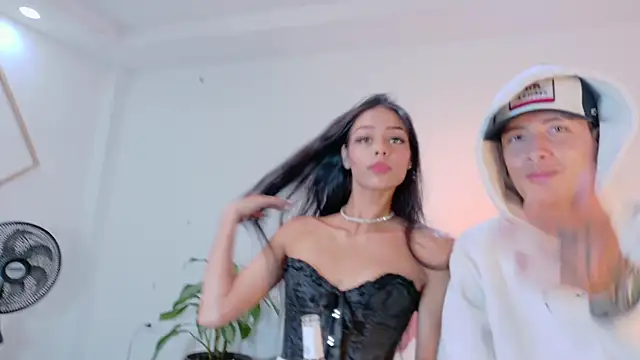 Snapshot of two_milkyway chatting on 18, 1, 2026 two milkyway online show from 18, 1, 2026