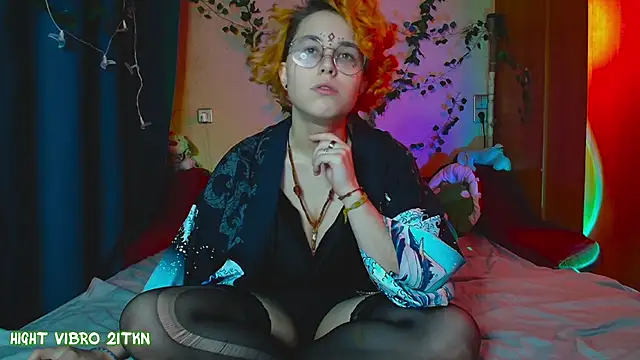 TrickyKitsune online show from 7, 3, 2025