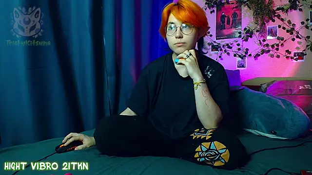 Snapshot of TrickyKitsune chatting on 9, 7, 2026 TrickyKitsune online show from 9, 7, 2026