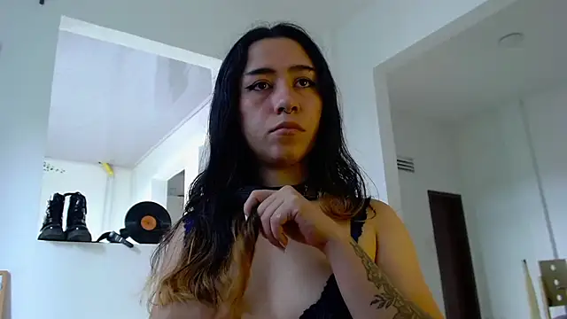 Snapshot of Maam_Ine chatting on 29, 4, 2026 Maam Ine online show from 29, 4, 2026