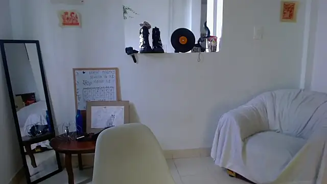 Snapshot of Maam_Ine chatting on 7, 6, 2026 Maam Ine online show from 7, 6, 2026