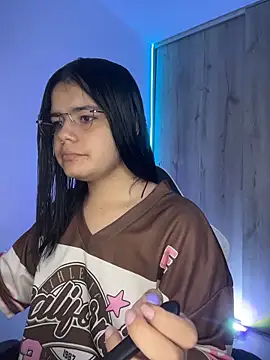 pretty angela1 online show from 2, 4, 2026