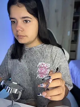pretty angela1 online show from 24, 4, 2026