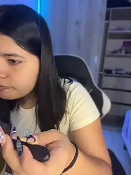 pretty angela1 online show from 18, 4, 2026