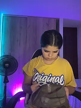 Snapshot of pretty_angela1 chatting on 20, 6, 2026 pretty angela1 online show from 20, 6, 2026