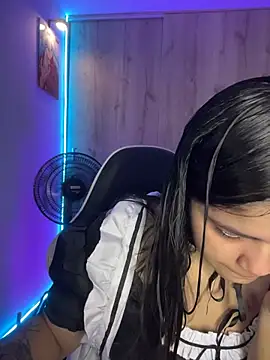 Snapshot of pretty_angela1 chatting on 27, 6, 2026 pretty angela1 online show from 27, 6, 2026