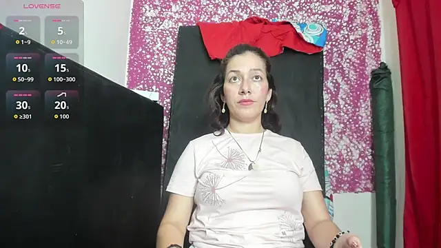 Laura hellss online show from 5, 7, 2026