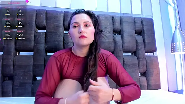 LunaPleasure online show from 4, 3, 2025