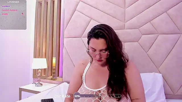 LunaPleasure online show from 24, 11, 2025