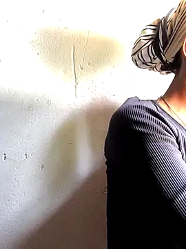 xxSexyTalia28 online show from 8, 10, 2025