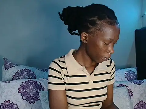 xxSexyTalia28 online show from 13, 1, 2026