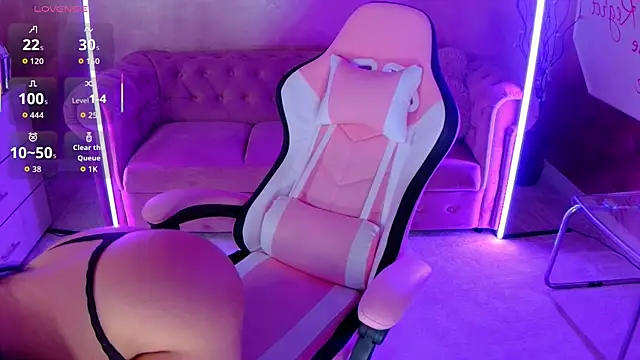 evanew  online show from 8, 10, 2025