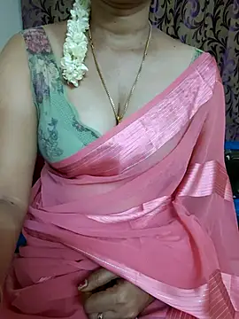 Snapshot of kavi-99 chatting on 8, 8, 2026 kavi-99 online show from 8, 8, 2026