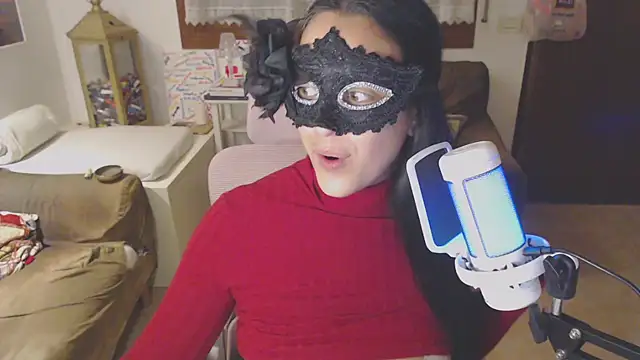 Snapshot of LasolitaAuri chatting on 10, 3, 2025 LasolitaAuri online show from 10, 3, 2025