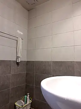 Lee0613 online show from 28, 9, 2025