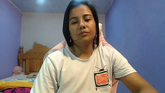 Coral0403 online show from 28, 9, 2025