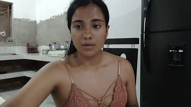 Coral0403 online show from 9, 3, 2025