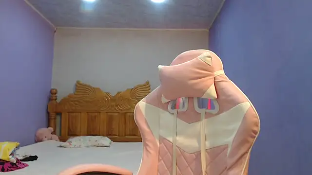 Coral0403 online show from 14, 9, 2025