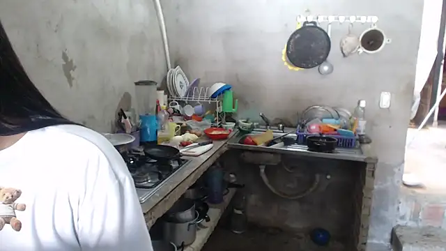 Coral0403 online show from 18, 10, 2025