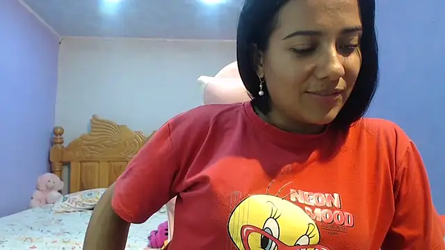 Coral0403 online show from 12, 9, 2025