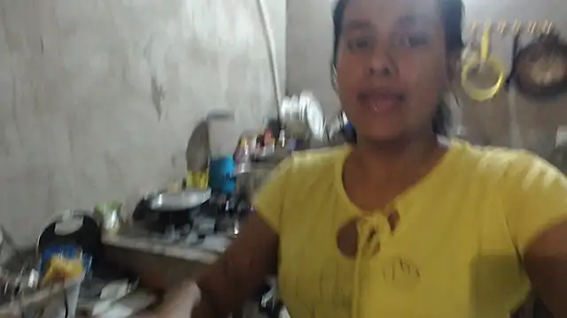 Coral0403 online show from 25, 3, 2026