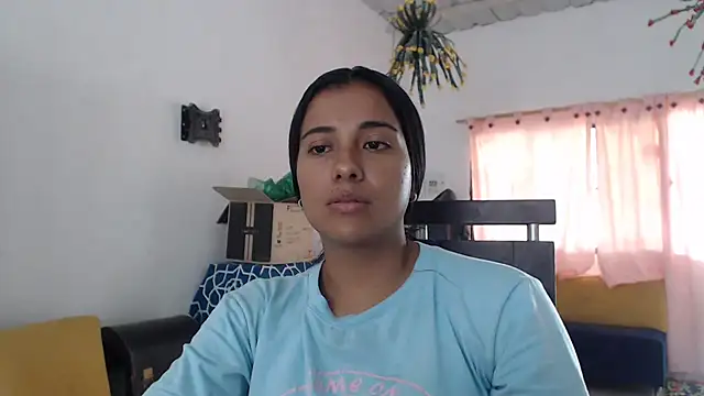 Coral0403 online show from 12, 3, 2025