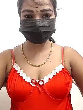 Snapshot of meena_27 chatting on 18, 11, 2025 meena 27 online show from 18, 11, 2025