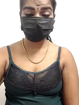 Snapshot of meena_27 chatting on 25, 11, 2025 meena 27 online show from 25, 11, 2025