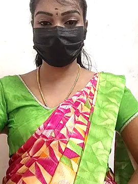 Snapshot of meena_27 chatting on 9, 10, 2025 meena 27 online show from 9, 10, 2025