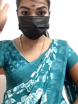 Snapshot of meena_27 chatting on 4, 11, 2025 meena 27 online show from 4, 11, 2025