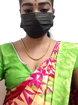 Snapshot of meena_27 chatting on 29, 11, 2025 meena 27 online show from 29, 11, 2025