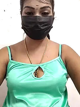 Snapshot of meena_27 chatting on 13, 10, 2025 meena 27 online show from 13, 10, 2025