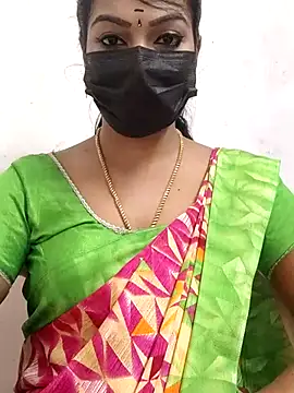 Snapshot of meena_27 chatting on 28, 10, 2025 meena 27 online show from 28, 10, 2025