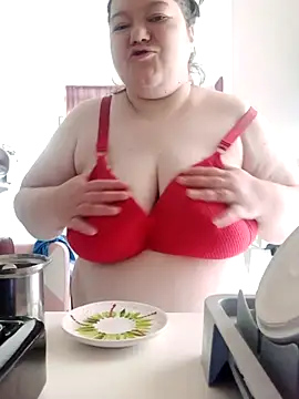 nutellamm online show from 13, 7, 2026