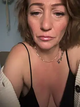 AlessasRoom online show from 12, 10, 2025