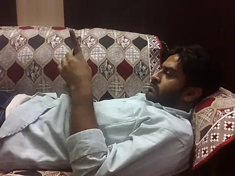 indihotguy online show from 30, 10, 2025