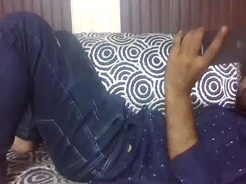 indihotguy online show from 24, 6, 2026
