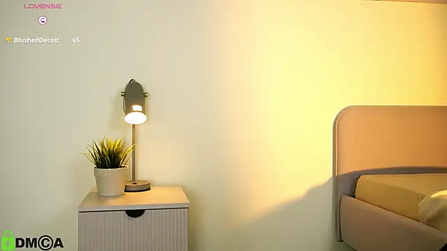 LittleOriana online show from 1, 2, 2025